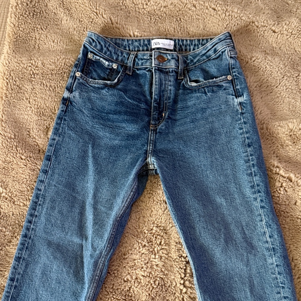 Zara Women's Classic Blue Skinny Jeans